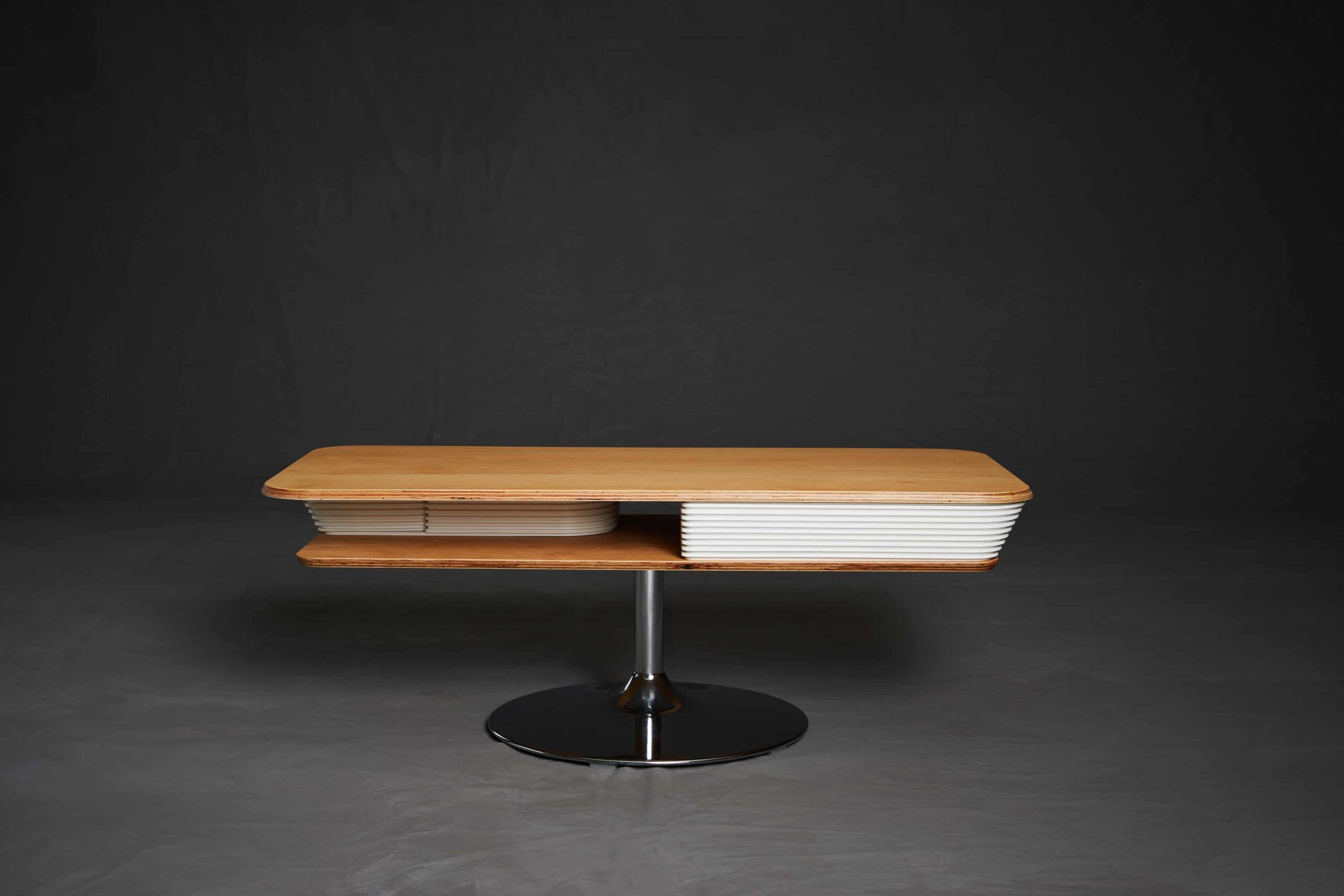 Radiance Coffee Table, Couchtisch — holz bewegt 2023