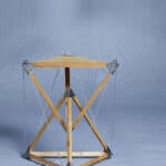 Das Magische Dreieck – Tischskulptur Tensegrity